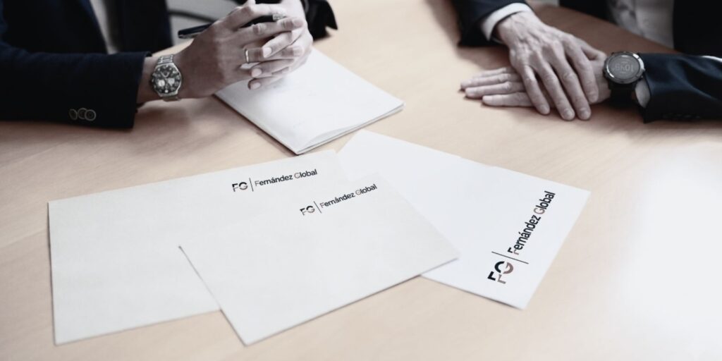 equip assessorament fiscal revisant declaració renda 2025